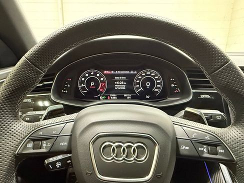 Used 2024 Audi RS Q8 AWD/4WD image 45