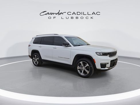 Used 2023 Jeep Grand Cherokee L Limited image 2