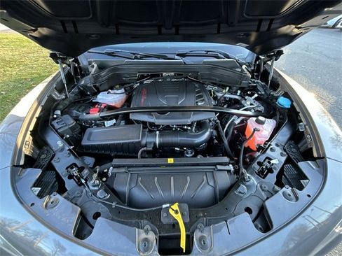 New 2025 Alfa Romeo Stelvio Sprint image 10