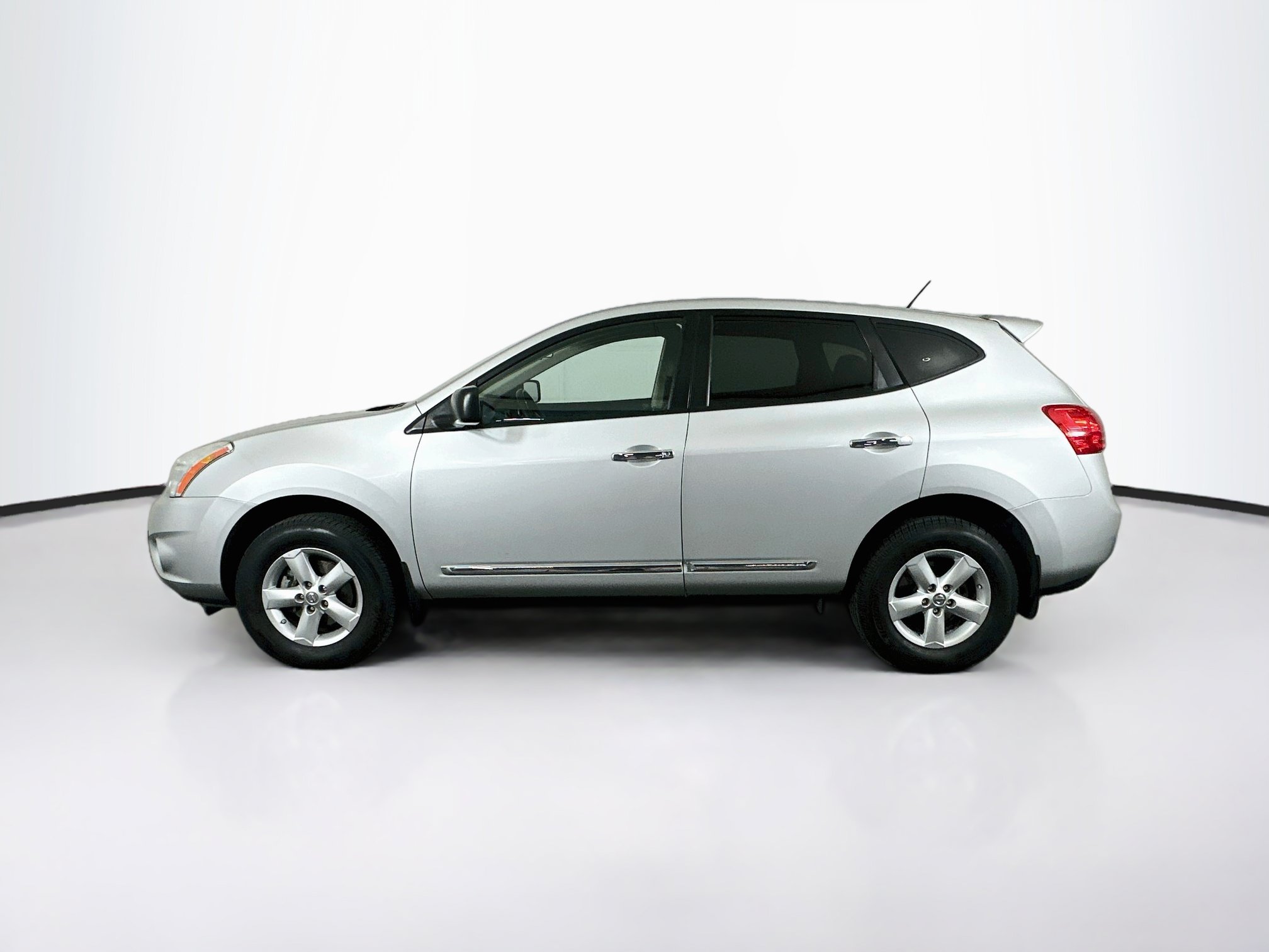 Used 2012 Nissan Rogue S w/ Special Edition Pkg AWD/4WD image 4