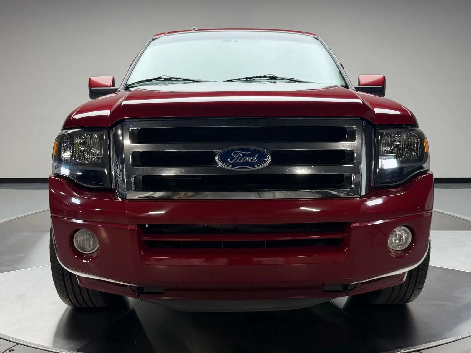 Used 2013 Ford Expedition Limited RWD image 3