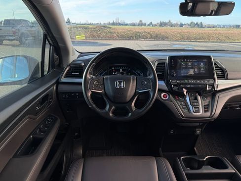 Used 2022 Honda Odyssey EX-L image 12