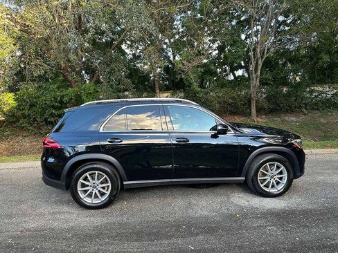 Used 2024 Mercedes-Benz GLE 450e 4MATIC image 6