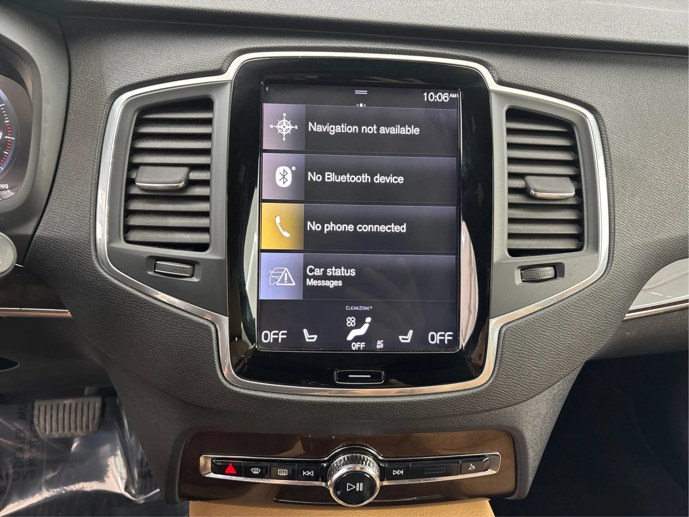 Used 2019 Volvo XC90 T6 Momentum AWD/4WD image 19