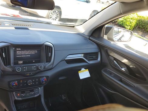 Certified 2023 GMC Terrain AT4 image 20