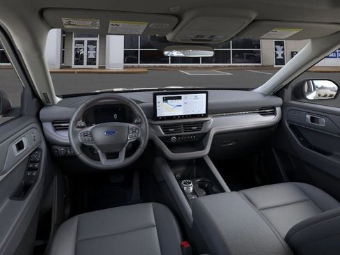 New 2026 Ford Explorer Active w/ Active Comfort Package image 9