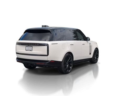 Used 2024 Land Rover Range Rover Autobiography AWD/4WD image 8