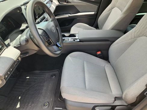 Used 2026 Toyota Camry LE FWD image 9
