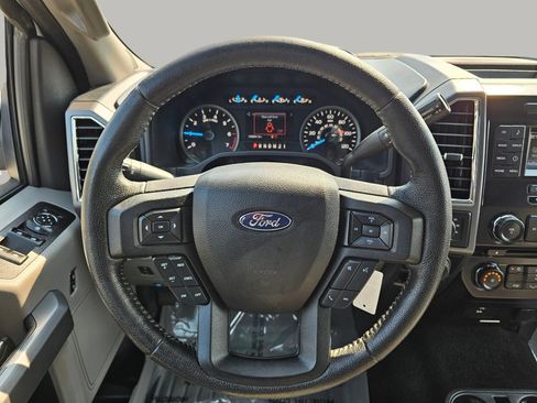 Used 2016 Ford F150 XLT w/ Equipment Group 301A Mid image 5