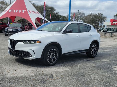 Used 2025 Alfa Romeo Tonale image 2