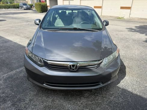 Used 2012 Honda Civic LX image 2