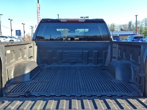 Used 2025 GMC Sierra 1500 SLT image 28