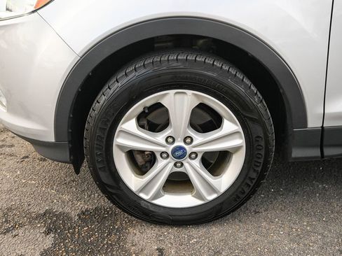 Used 2013 Ford Escape SE image 12