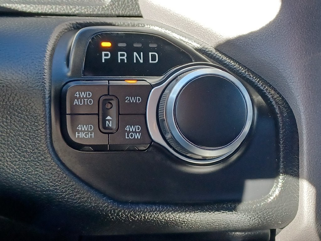 Used 2022 RAM 1500 Big Horn AWD/4WD image 23