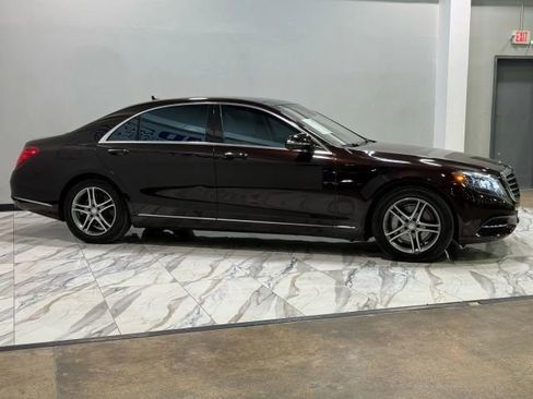 Used 2016 Mercedes-Benz S 550 4MATIC Sedan image 5