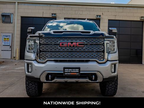 Used 2020 GMC Sierra 3500 Denali w/ Denali Ultimate Package image 4