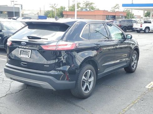 Certified 2023 Ford Edge SEL w/ Convenience Package AWD/4WD image 5