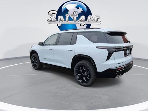 New 2026 Chevrolet Traverse RS w/ LPO, Floor Liner Package image 6