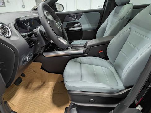New 2026 Mercedes-Benz GLA 250 4MATIC image 13