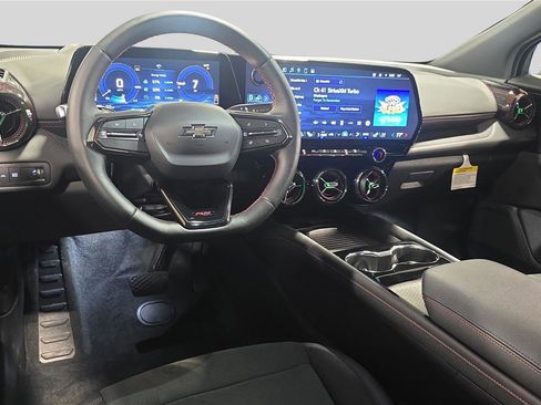 Used 2025 Chevrolet Blazer EV RS image 17