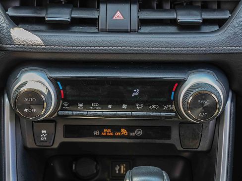 Used 2024 Toyota RAV4 LE image 14