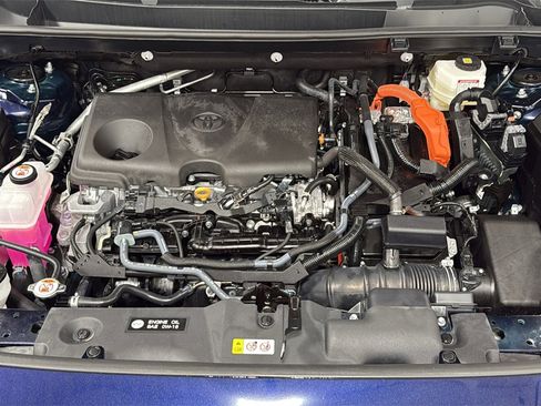 Used 2025 Toyota RAV4 XLE image 25