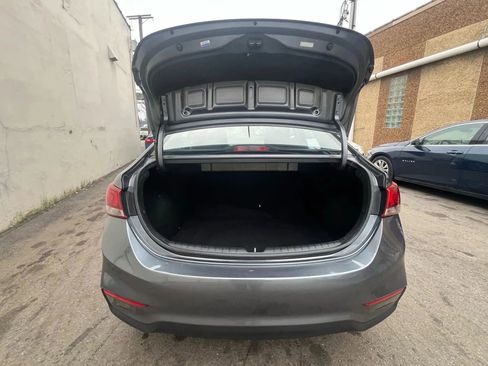 Used 2019 Hyundai Accent Limited image 9