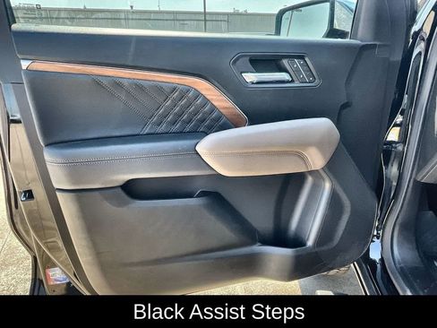 New 2026 GMC Canyon Denali w/ LPO, Denali Black Edition image 28