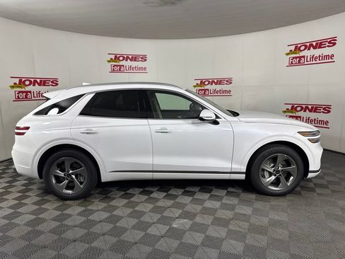 New 2026 Genesis GV70 2.5T Advanced w/ G1 Accessory Package AWD/4WD image 16
