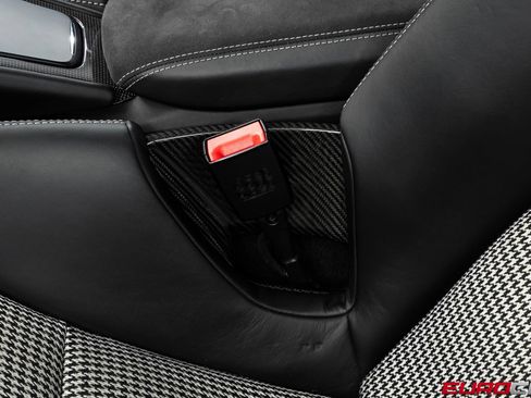 Used 2018 Porsche 911 GT2 RS image 54