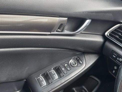 Used 2022 Honda Accord Sport image 15