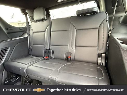 Certified 2025 GMC Yukon Denali image 33