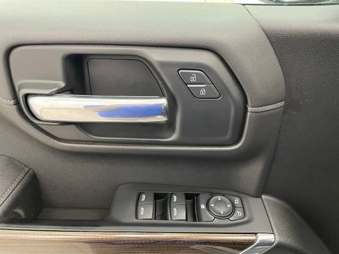 Used 2019 Chevrolet Silverado 1500 LT w/ All-Star Edition AWD/4WD image 11