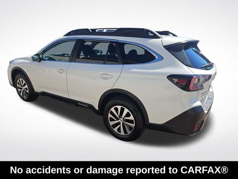 Used 2022 Subaru Outback Premium AWD/4WD image 4