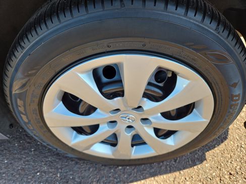 Certified 2024 Toyota Corolla LE image 8