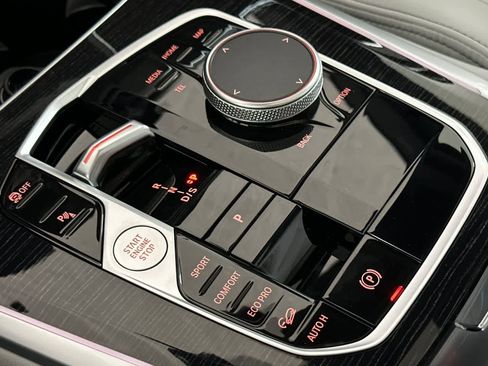 New 2026 BMW X5 xDrive40i w/ M Sport Package image 22