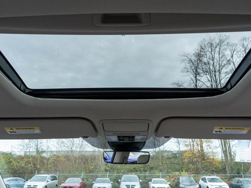 New 2026 Honda Odyssey EX-L image 24