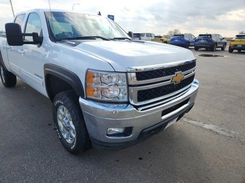 Used 2011 Chevrolet Silverado 2500 LTZ w/ LTZ Plus Package image 20