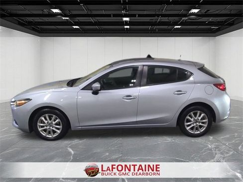 Used 2017 MAZDA MAZDA3 Sport image 5