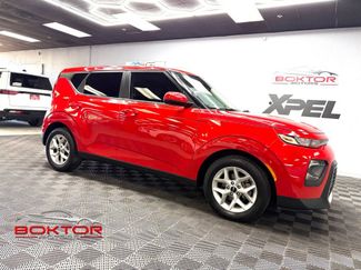 Used 2022 Kia Soul LX w/ Technology Package FWD video 1