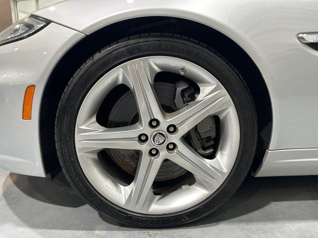 Used 2013 Jaguar XKR R RWD image 7