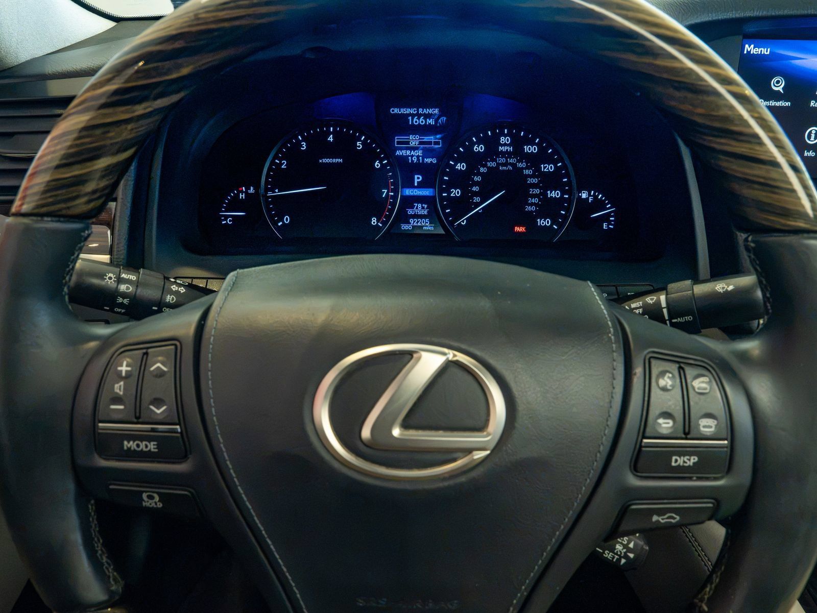 Used 2016 Lexus LS 460 w/ Comfort Package RWD image 17