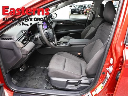 Used 2025 Toyota Camry LE FWD image 14