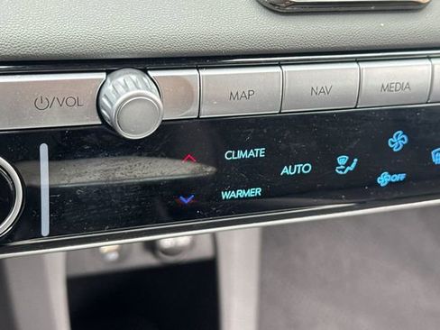 Used 2024 Hyundai Ioniq 5 SEL image 29