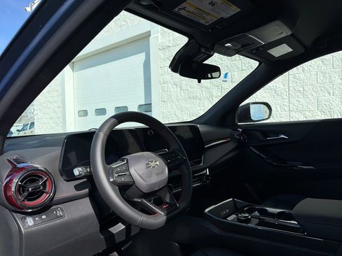 New 2026 Chevrolet Equinox RS image 9