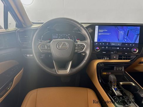 Certified 2025 Lexus NX 350 AWD w/ Accessory Package (2T) image 24