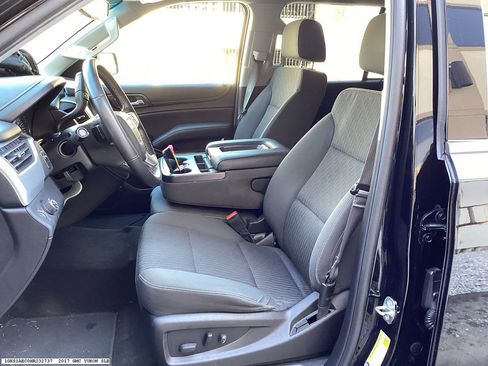 Used 2017 GMC Yukon SLE image 8
