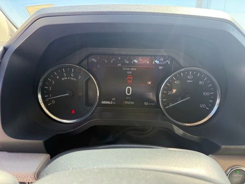 Used 2024 Ford Expedition Limited image 14