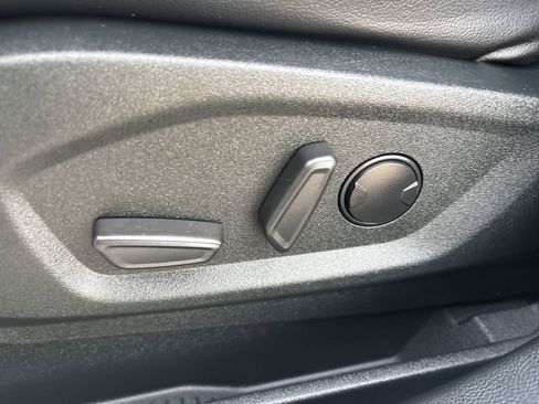 Used 2022 Ford Edge Titanium w/ Equipment Group 301A image 14