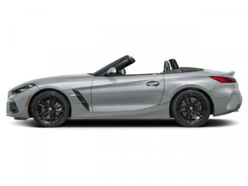Used 2024 BMW Z4 M40i w/ Premium Package image 3